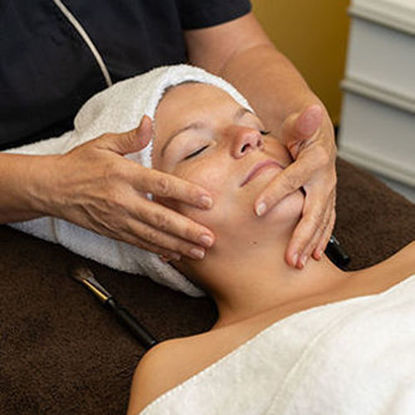 Bild von  Gesichts- und Kopfdruckpunktmassage | 20 Min.